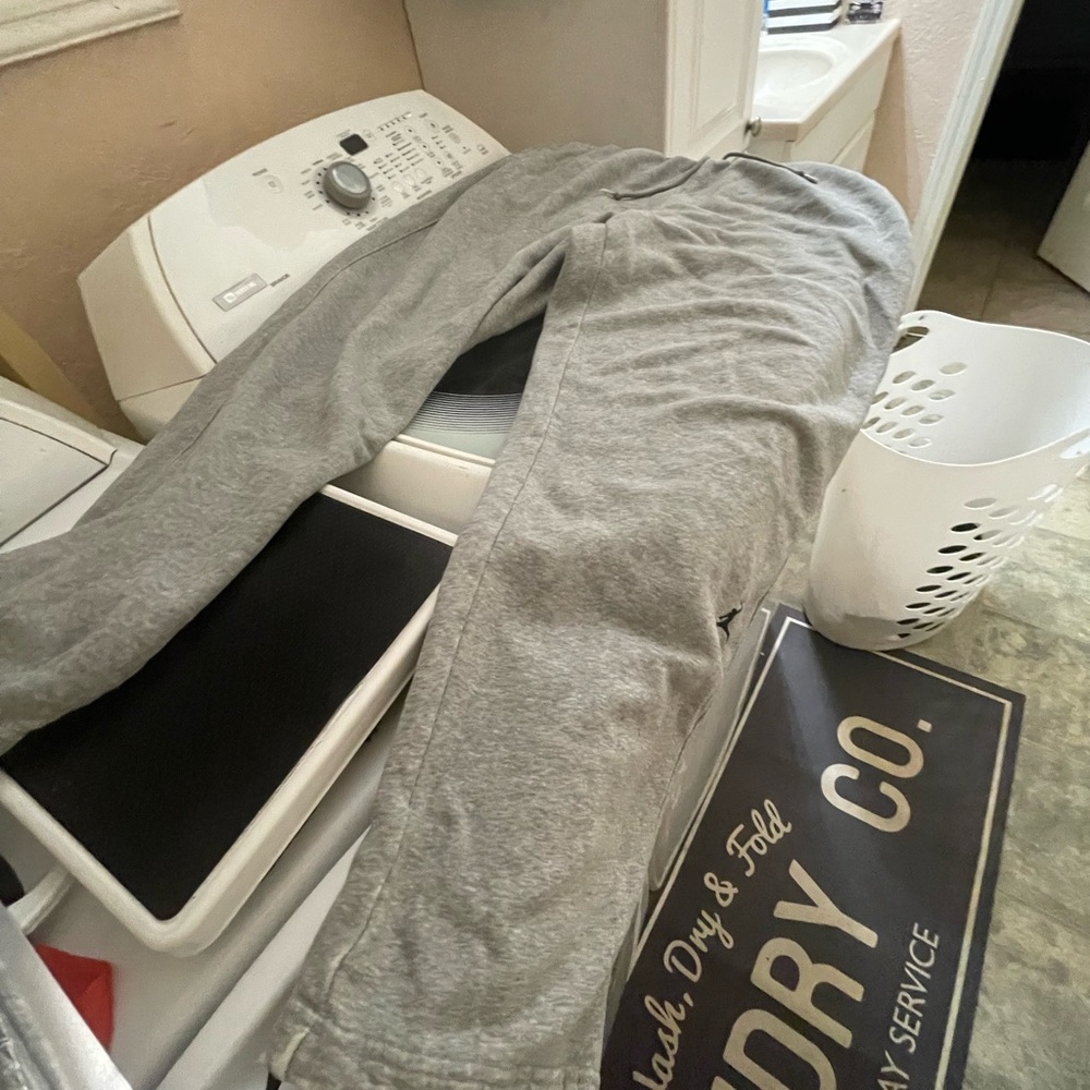 Old pair of Jordan sweatpants size XL